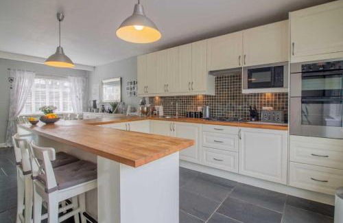 Toton House | Pear Tree House