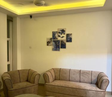 Mount Lavinia Apartment | Pearl Breeze