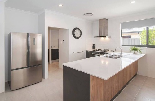 West Busselton House | Pearl Mews - Heart of Busselton