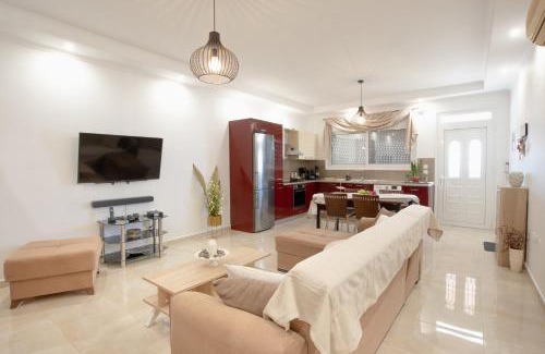 Stegna Apartment | Pearl of Stegna - Beach House