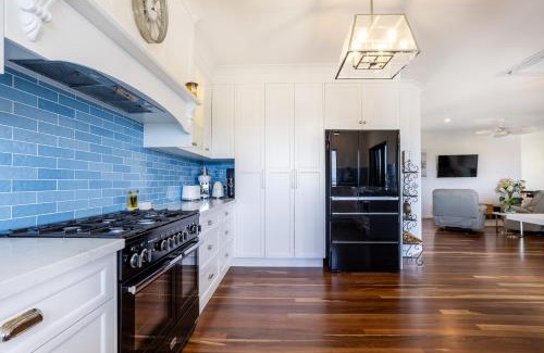 Taranganba House | Pearl of the Coast