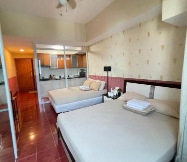 Ermita Apartment | Pearl Of The Orient Tower, in front of US Embassy