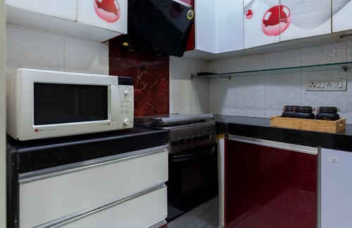 Andheri West Villa | Pearl Palace Villa by Spacez