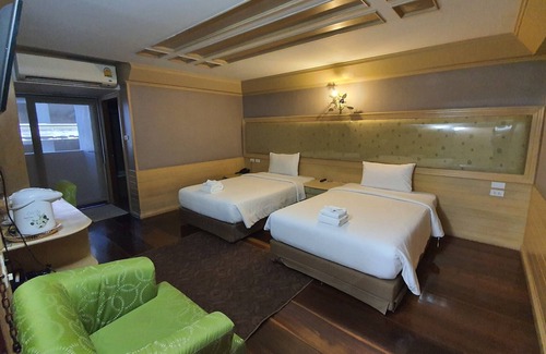 Ban Mai Hotel | Pearl Resort and Hotel