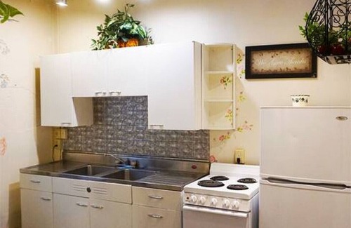 Coshocton Apartment | Pearl's Place in heart of Historic Roscoe Village