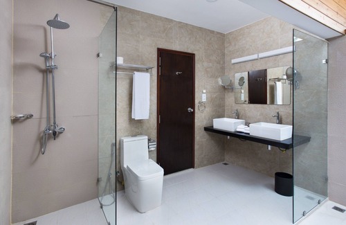 Huraa Hotel | Pearl Sands of Maldives