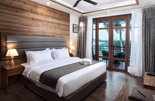 Huraa Hotel | Pearl Sands of Maldives