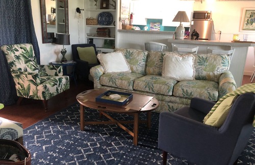 Rockport House | Pearl St. Cottage for bird and beach lovers