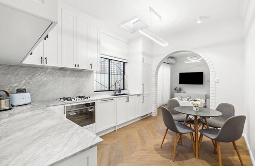 Redfern House | Pearl Terrace Heritage Elegance in Redferns Heart