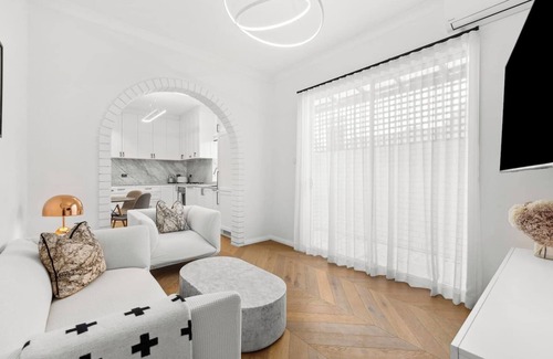 Redfern House | Pearl Terrace Heritage Elegance in Redferns Heart