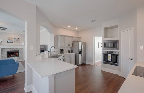 South Arlington House | Pearl White Dream Home With Private Pool & Theatre