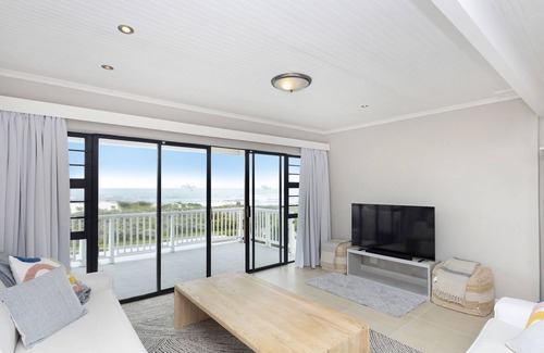 Pearly Beach House | Pearly Beach House
