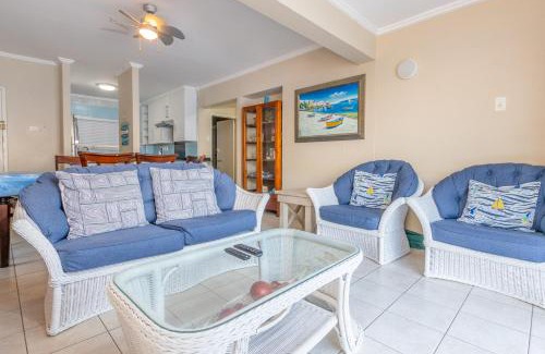 Shaka's Rock Apartment | Pebble Beach 3 (Family Only)