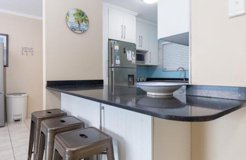 Shaka's Rock Apartment | Pebble Beach 3 (Family Only)