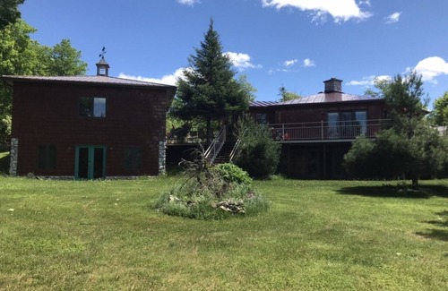 Republic Bed & Breakfast | Pebble Beach Lake Michigamme