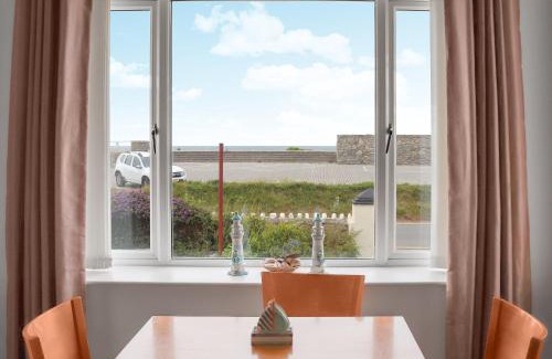 Dinas Dinlle Apartment | Pebbles - Ukc6950