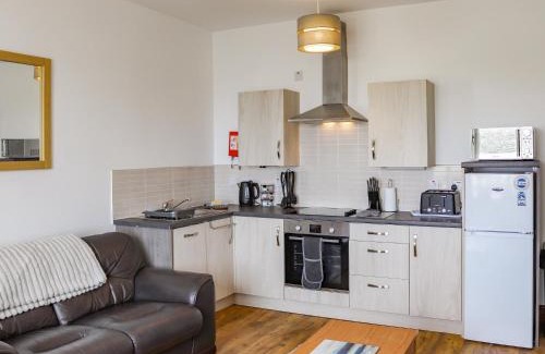 Dinas Dinlle Apartment | Pebbles - Ukc6950
