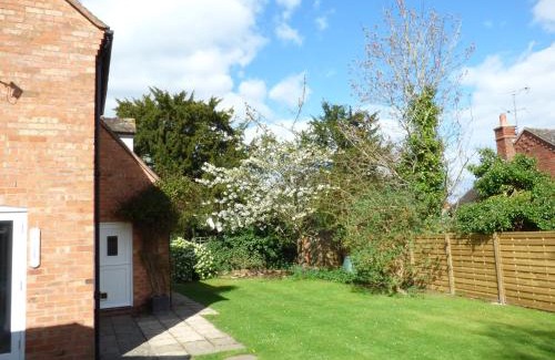 Wickhamford House | Pebworth Cottage