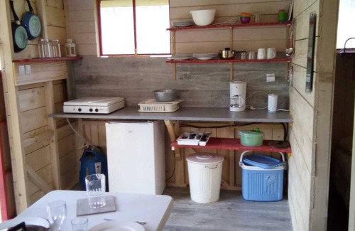 Le Buisson-de-Cadouin House | Pecan nut - Safari Lodge 1 Tent