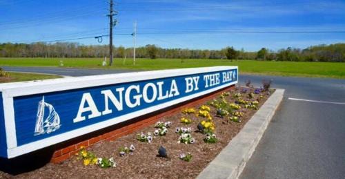 Rehoboth Beach House | Peek-a-Boo view-Angola by the bay