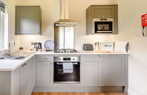 Easterside Cottage | Peep o' Day