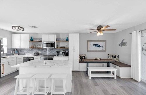Marathon House | Pelagic Retreat POOL Excellent Boating Access Vaca Cut & Gulf Updated 2 Bedroom