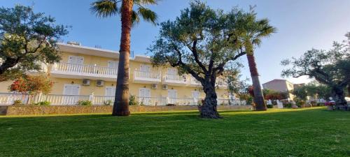 Amoudi Apartment | Pelagos Studios