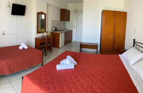 Amoudi Apartment | Pelagos Studios