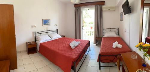 Amoudi Apartment | Pelagos Studios