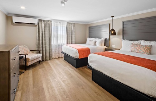 West Dennis Hotel | Pelham on Main
