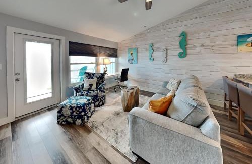 Key Allegro Apartment | Pelican B Reef