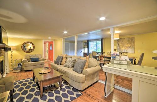 Cadiz House | Pelican Bay Retreat on Lake Barkley with Kayaks!