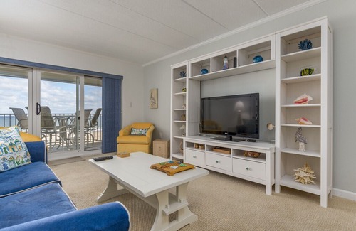 North Ocean City Apartment | Pelican Beach 102 - Oceanfront in North Ocean City - Wake Up to the Sunrise!