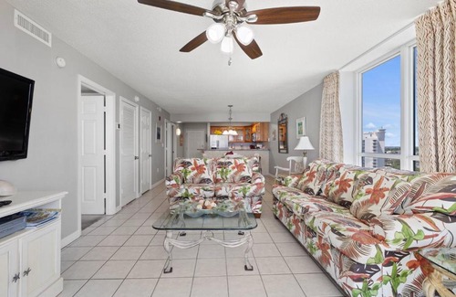 Destin Apartment | Pelican Beach 1418 by Pelican Beach Management