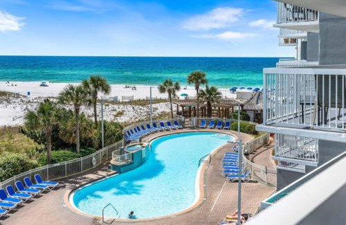 Destin Apartment | Pelican Beach Resort 415