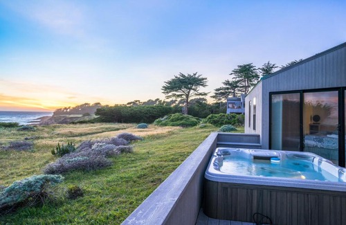 Sea Ranch House | Pelican Bluff