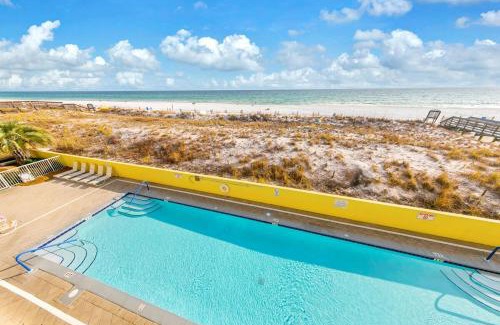 Fort Walton Beach Apartment | Pelican Isle 215 The Emerald Spritz
