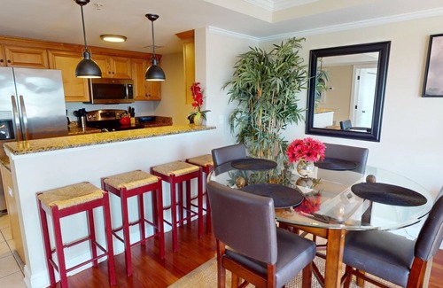 Tybee Island Condo | Pelican Landing 302 - 3BR/2BA top-floor condo in prime Tybee Island location