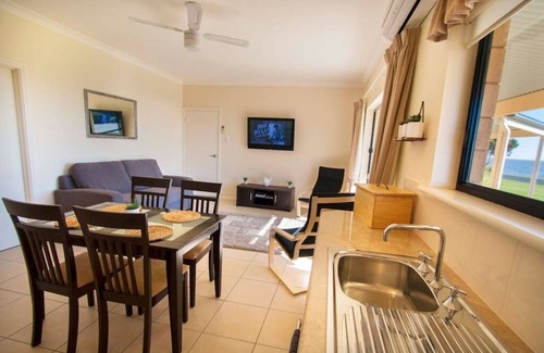 Bonney Apartment | Pelican Perch Retreat
