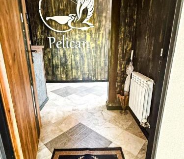 Sitkowka-Nowiny Hotel | Pelican