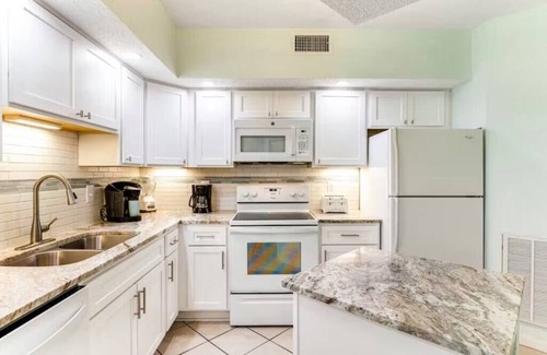 Orange Beach Condo | Pelican Pointe|Beachfront|Gulf Views|Indoor Pool
