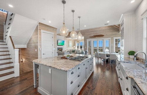 Holiday Isle House | Pelican Pointe - Lux Coastal Beach Home | Pro Décor | Breathtaking Views