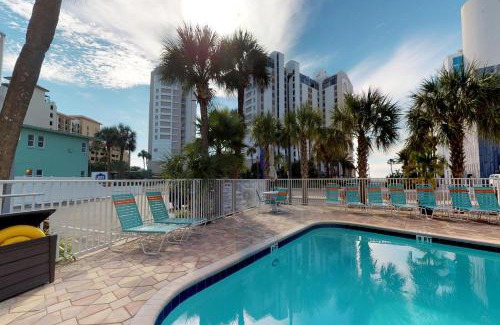 Clearwater Beach Hotel | Pelican Pointe