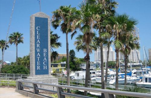 Clearwater Beach Hotel | Pelican Pointe