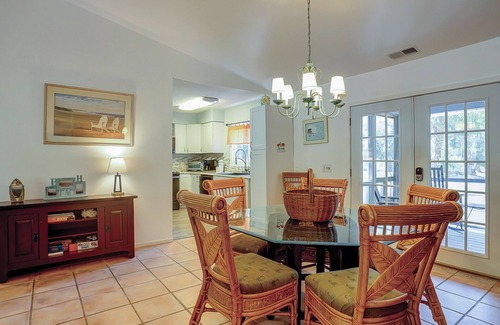 North Forest Beach House | Pelican's Nest | Dog-friendly house - 200 steps from the beach
