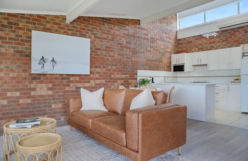 Merimbula Apartment | Pelican Waters 7: Upstairs, wifi and aircon