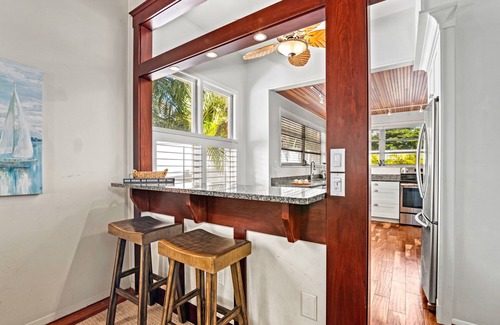 Siesta Key House | Pelicans Place | Your Family Beach Getaway Steps from Siesta Key Beach & Village