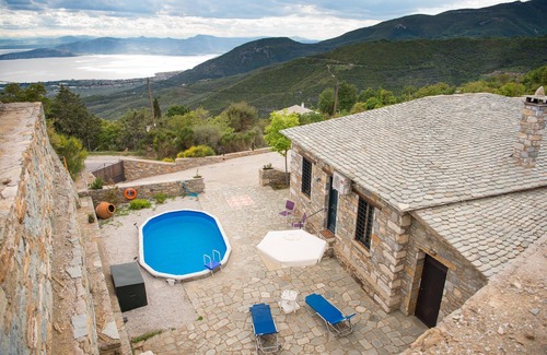 Agios Vlassios Cottage | PELIONGODDESS "VENUS" house with private heated pool