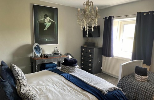 Ingleton House | Pemberton Cottage