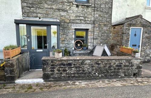 Ingleton House | Pemberton Cottage